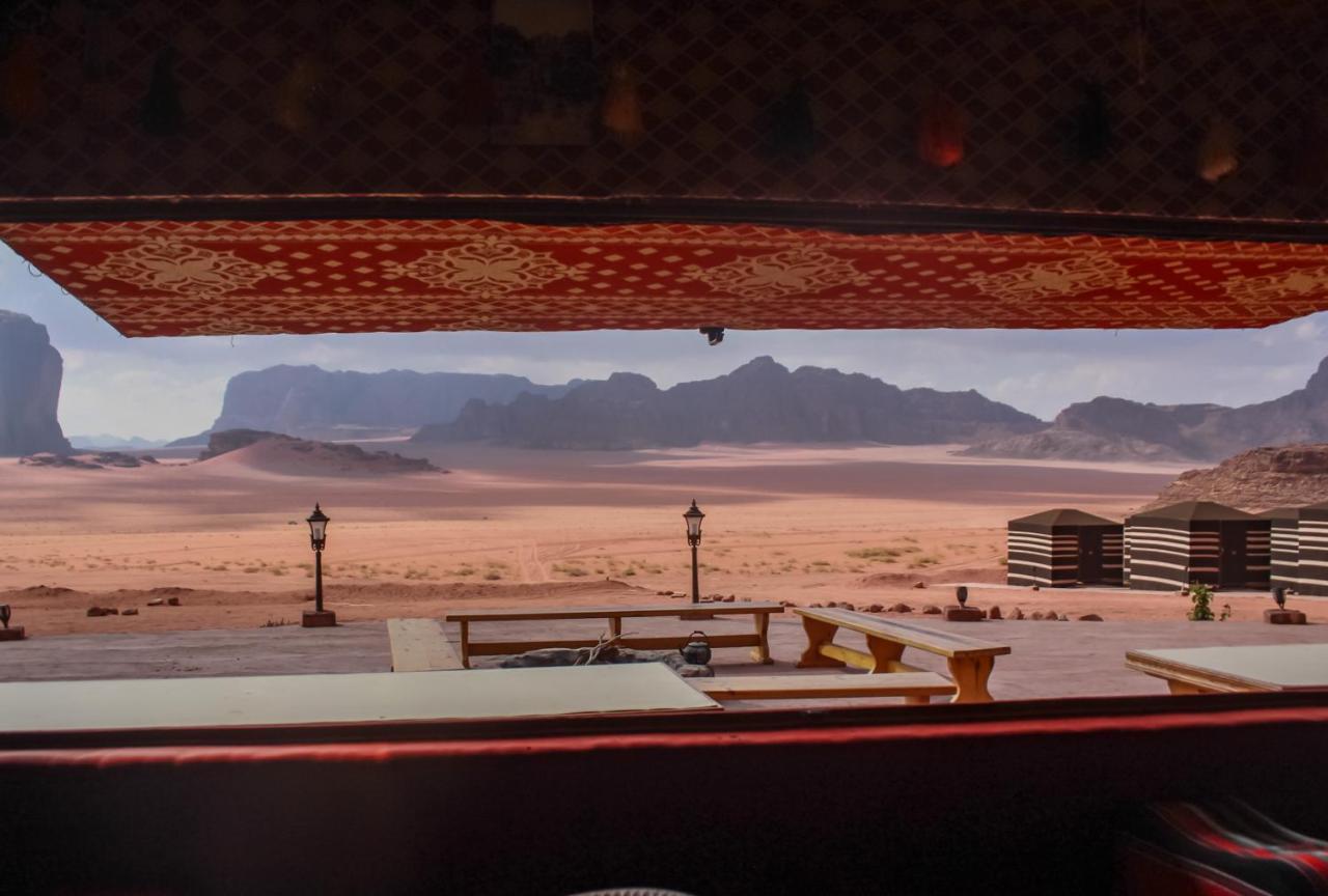 Wadi Rum Desert Home Bagian luar foto