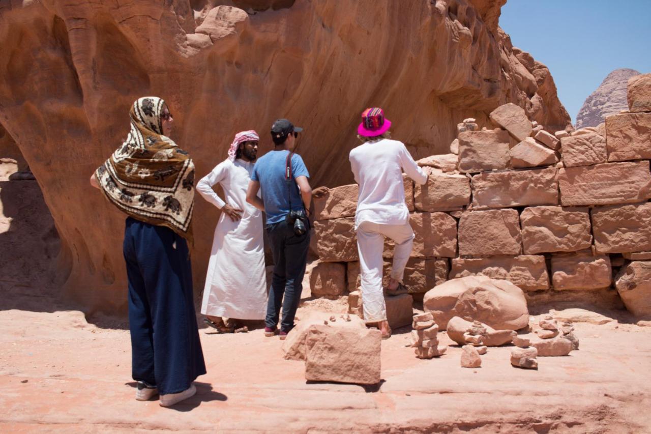 Wadi Rum Desert Home Bagian luar foto