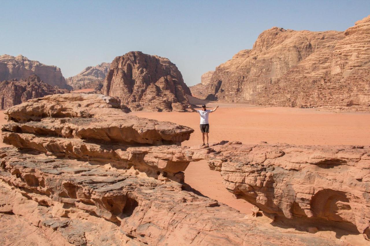 Wadi Rum Desert Home Bagian luar foto