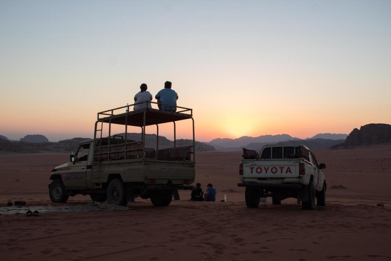 Wadi Rum Desert Home Bagian luar foto