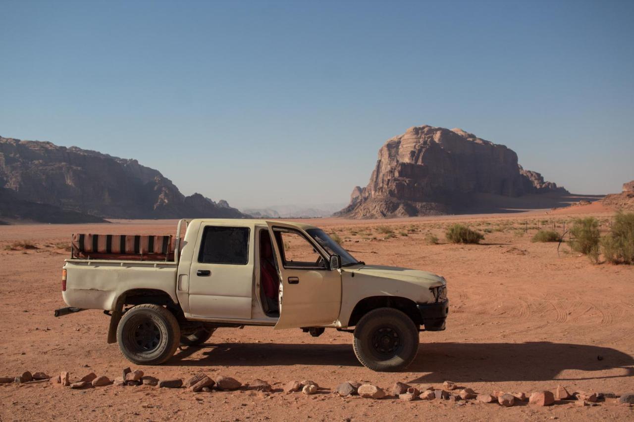 Wadi Rum Desert Home Bagian luar foto