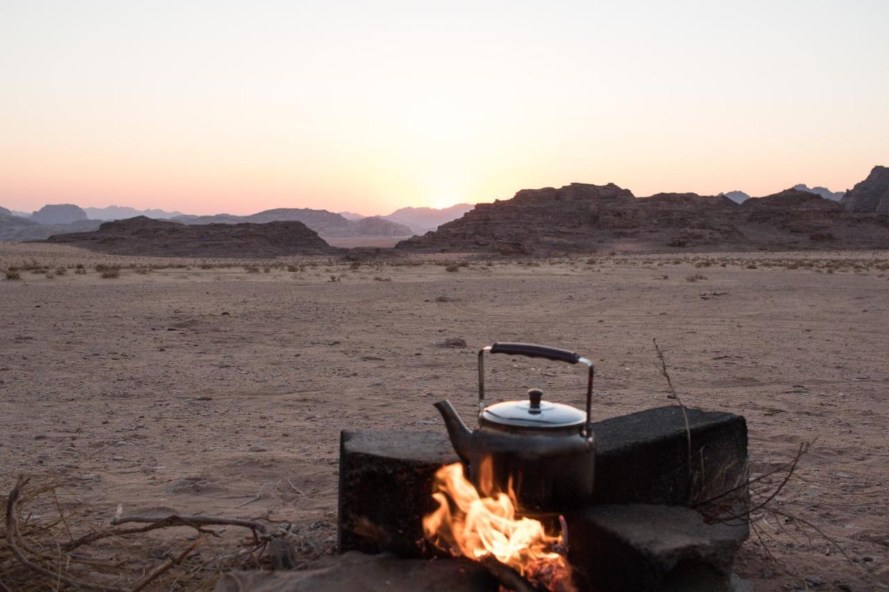 Wadi Rum Desert Home Bagian luar foto