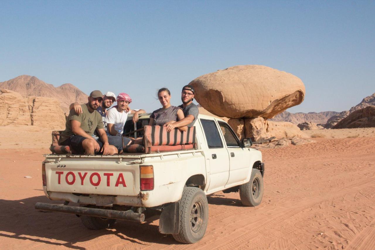 Wadi Rum Desert Home Bagian luar foto