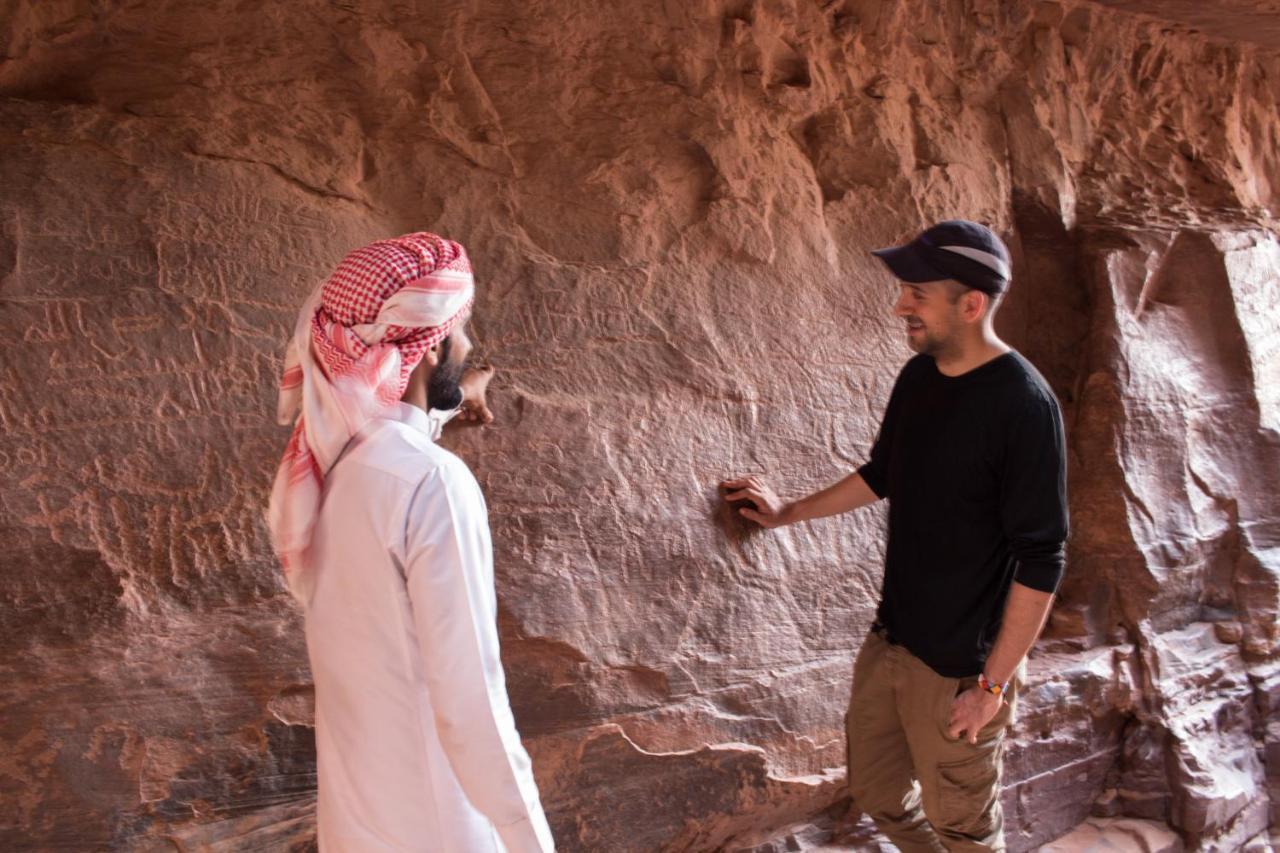 Wadi Rum Desert Home Bagian luar foto