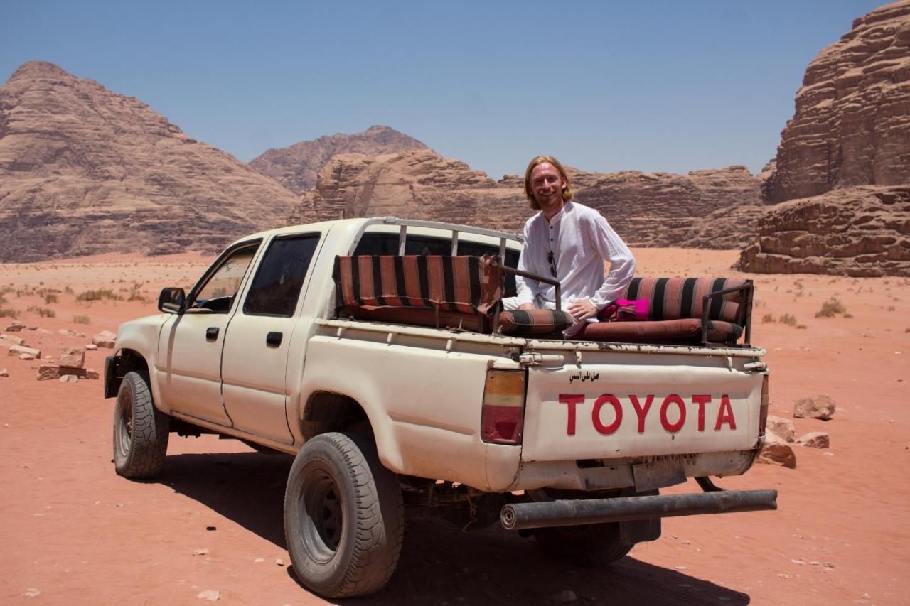 Wadi Rum Desert Home Bagian luar foto